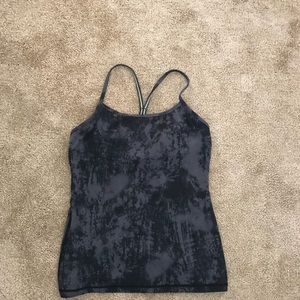 Lululemon tank size 8